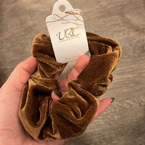 NWT velvet scrunchie with hidden Zipper pocket.